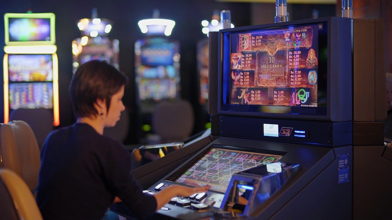 The Role of Artificial Intelligence in Royal99bet's Gaming Experience